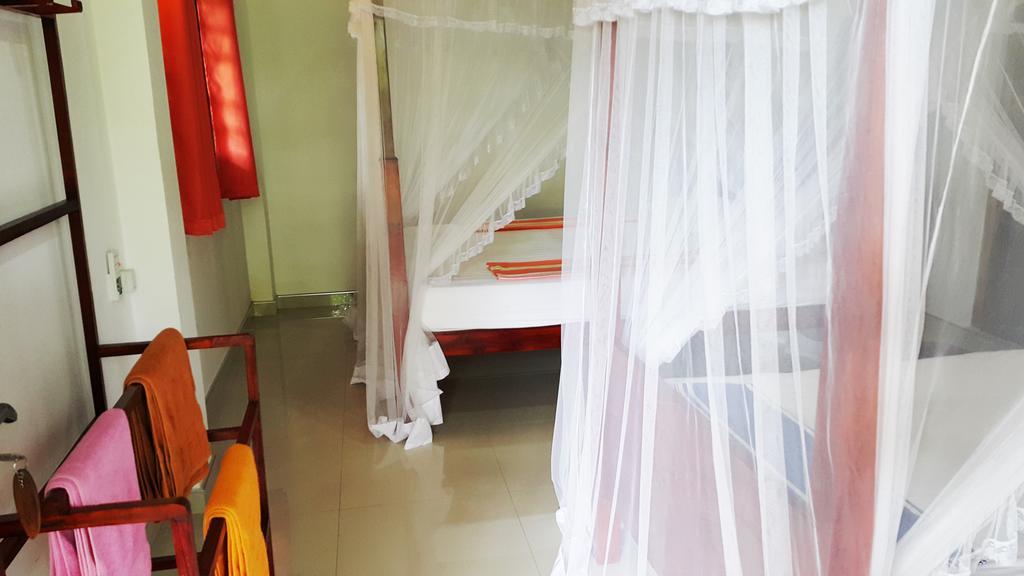 Splendid Lodge Mirissa Bagian luar foto