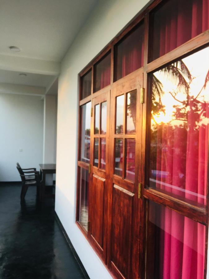 Splendid Lodge Mirissa Bagian luar foto